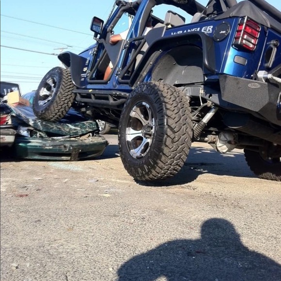 Men’s clothing - Picture 10 of 12